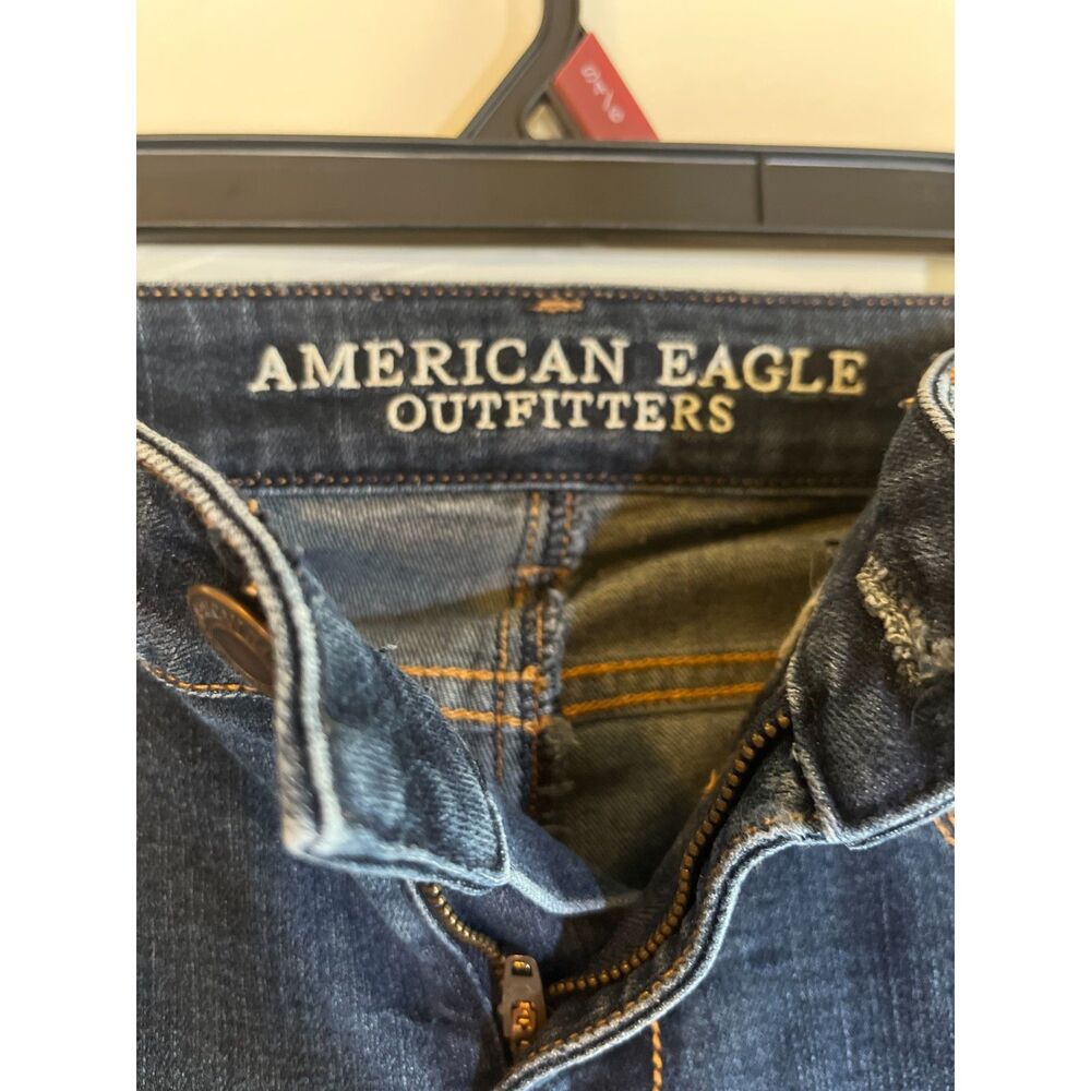 American Eagle Women's Size 6 Dark Wash Bootcut Jeans Super Stretch